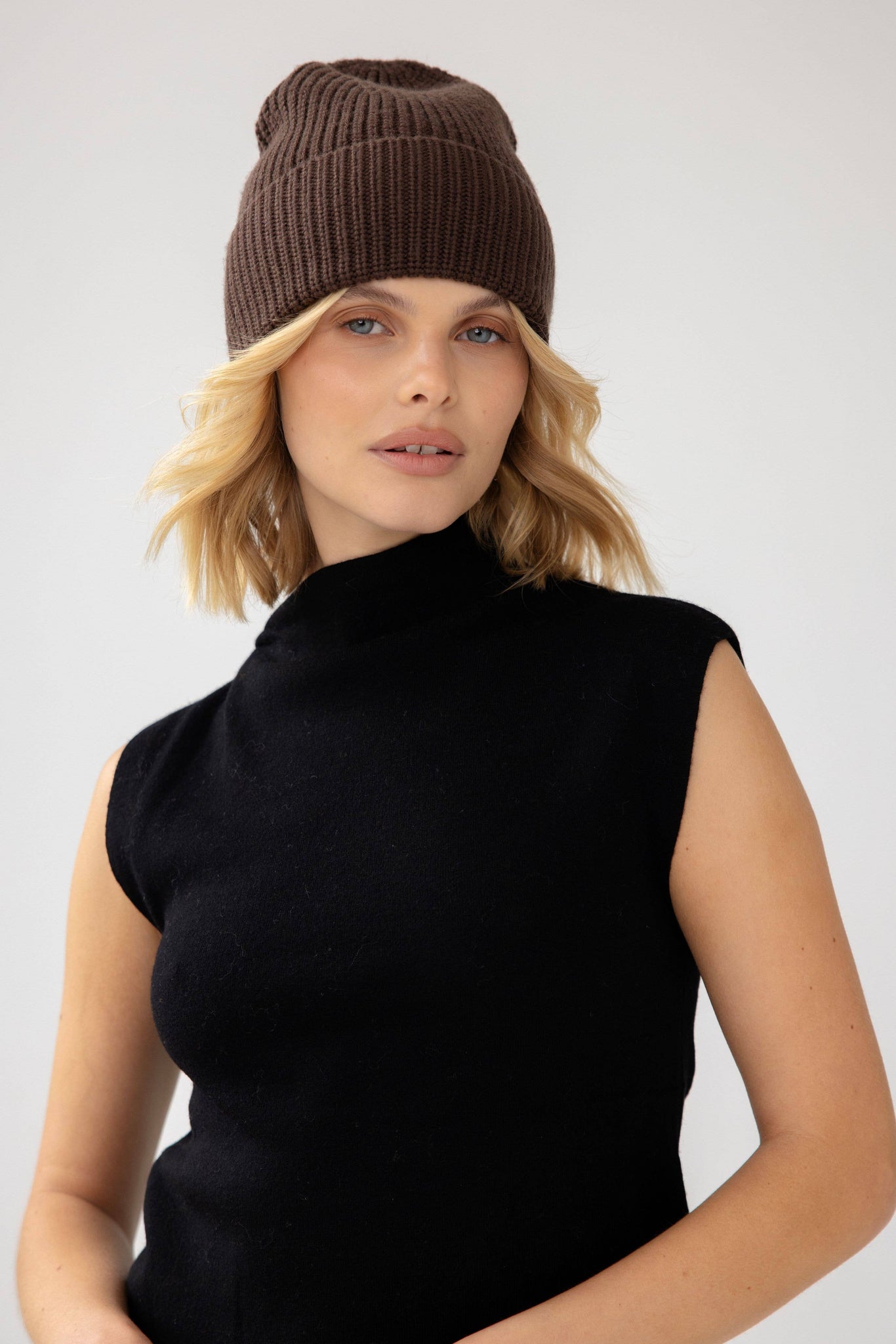 Merino Wool Beanie | Dark Earth