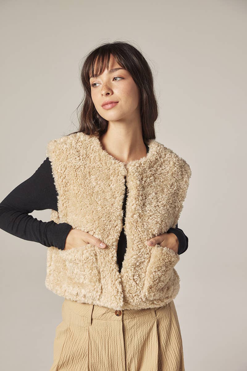 Reversible Short Fur Vest