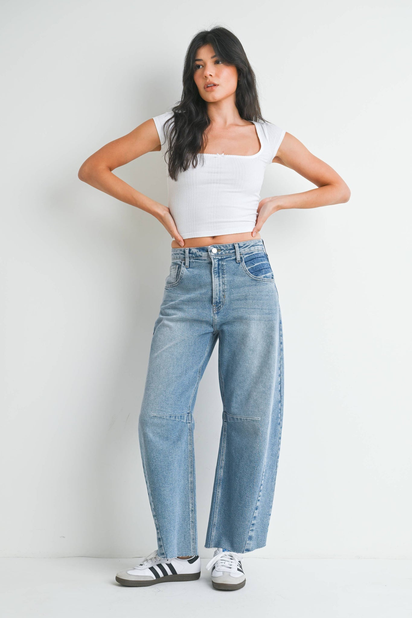 Barrel Jeans | Light Wash