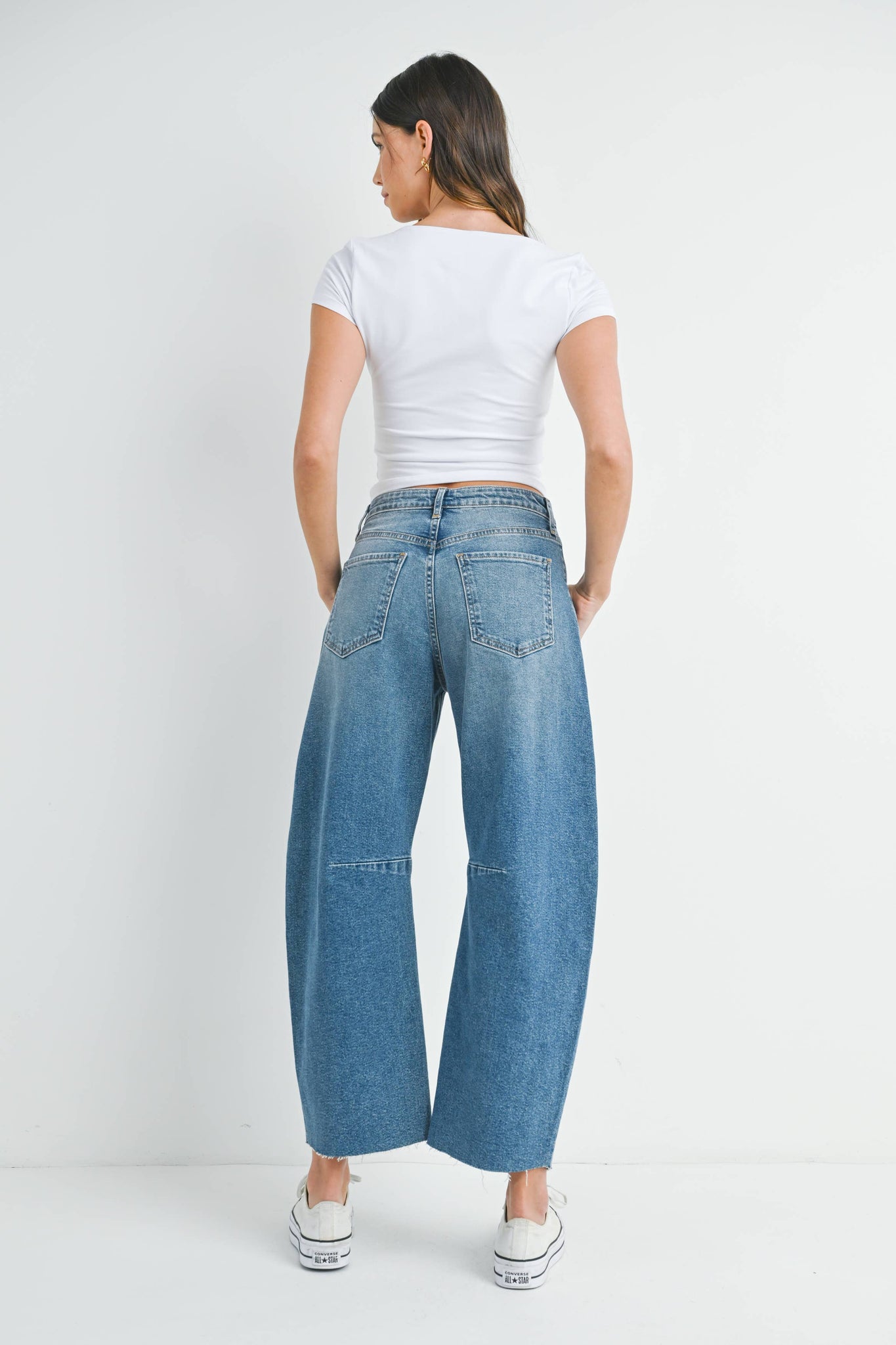 Barrel Jeans | Medium Wash