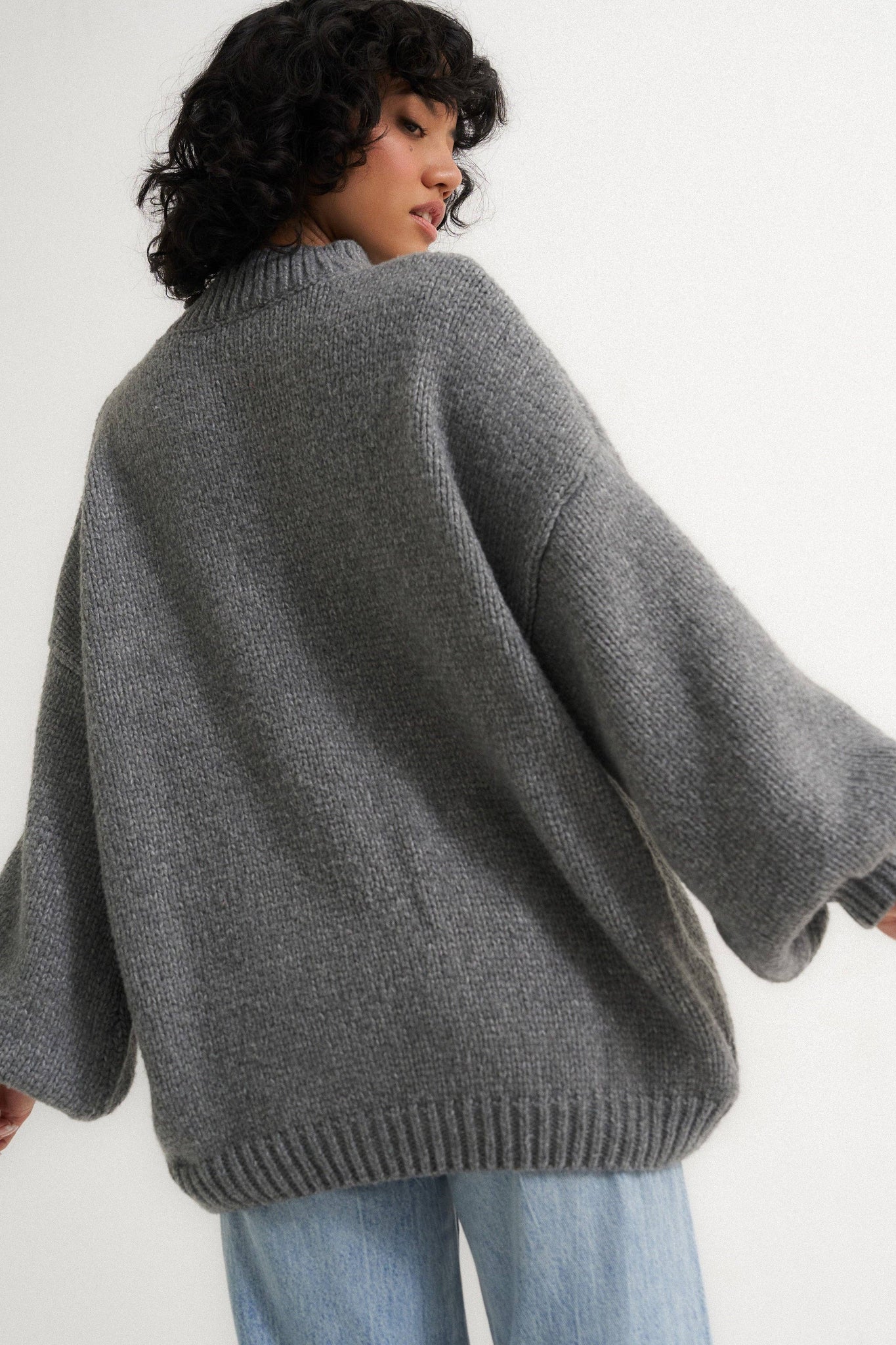Bellamy Pullover | Dark Heather Grey