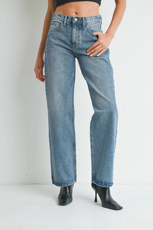 BP470N - MED - Relaxed Straight
