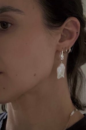 Teardrop Pearl Earrings | Silver