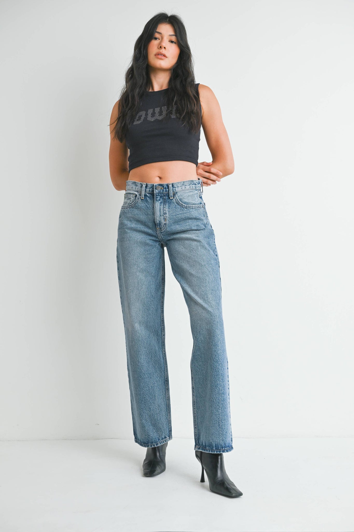 BP470N - MED - Relaxed Straight