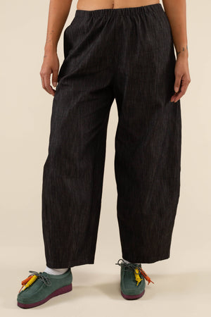 Cotton Blend Denim Lantern Pant | Black