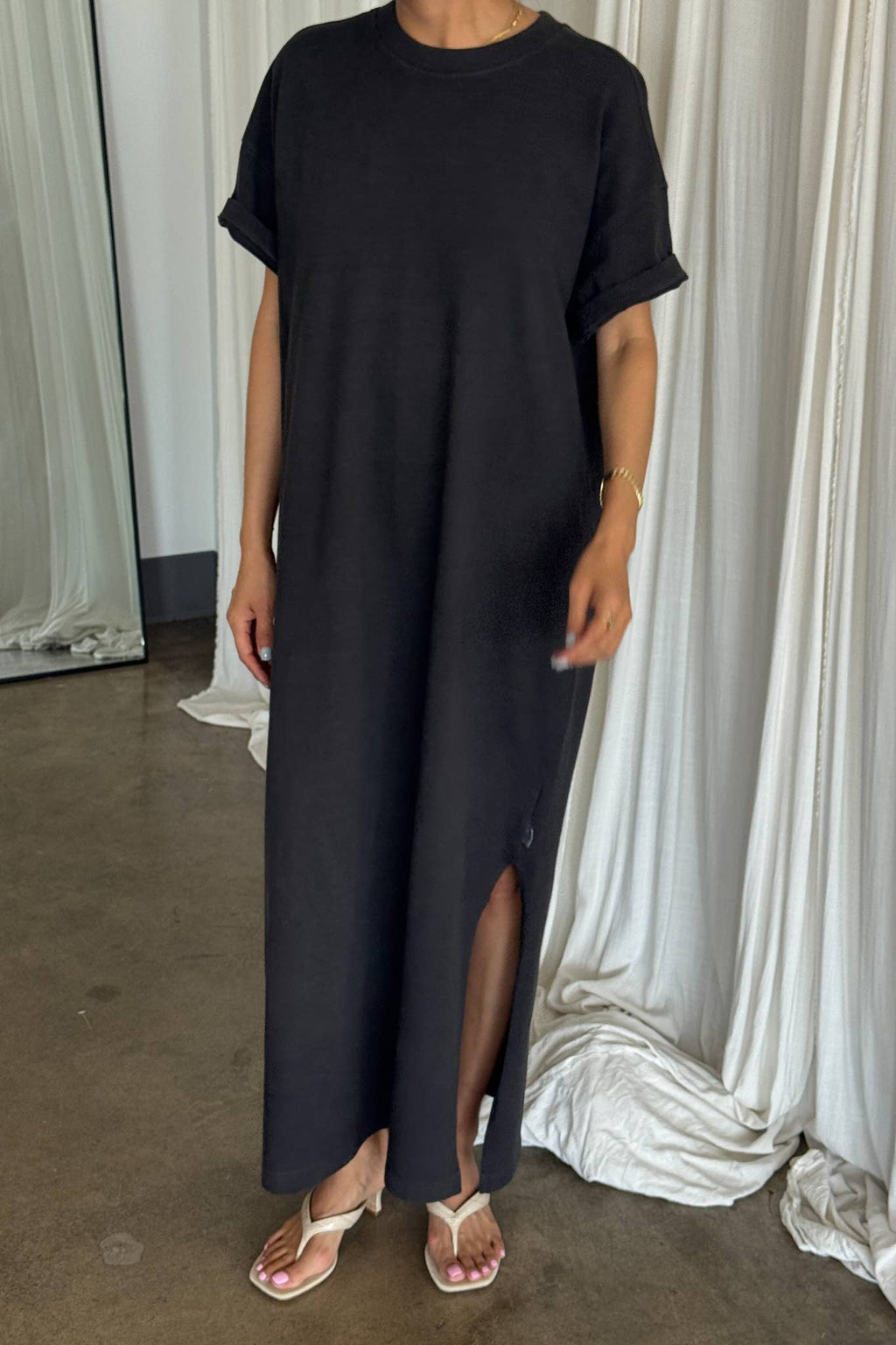 Her Dress | Almost Black