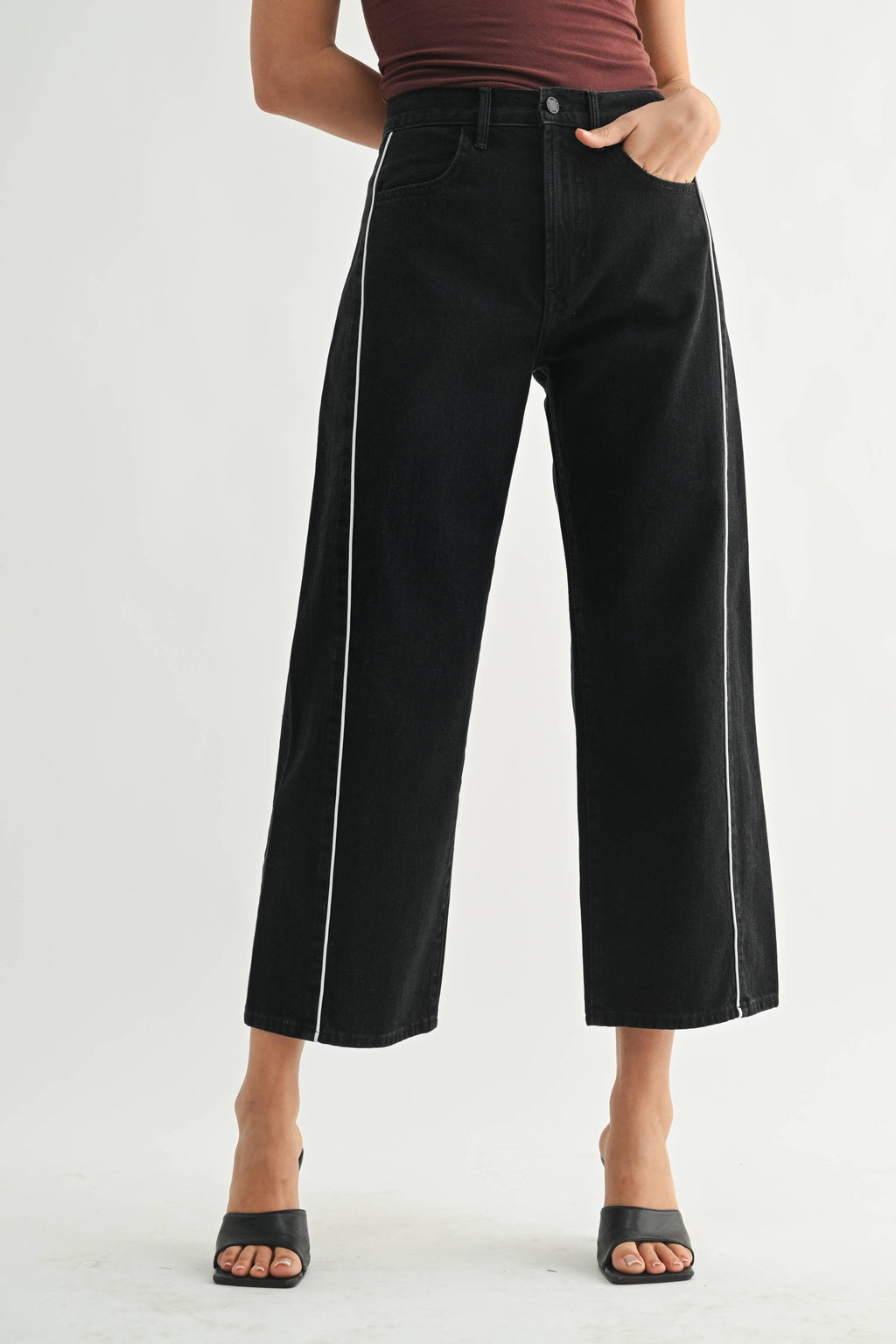 Barrel Jean Twist | Black + White Stripe