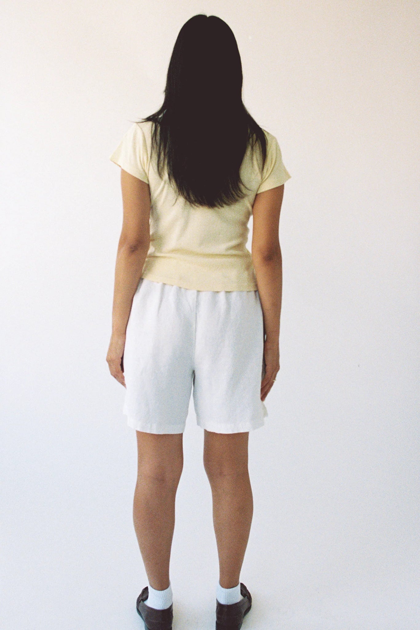 Pleated Linen Short | White